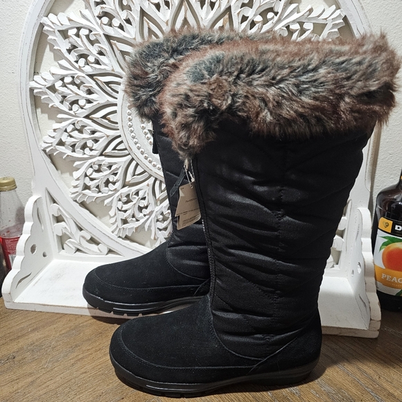 NEW Lands End Women's Black Winter Boots with Faux Fur Trim Womans - Picture 7 of 10